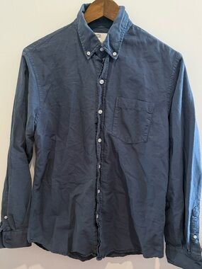 Colorful standard classic Men's Button-Down Shirt in Slate Blue